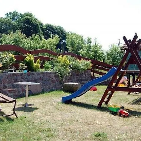 Homes For 3 People In Prázdninový dům